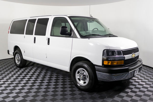 2014 chevrolet express 2500 lt
