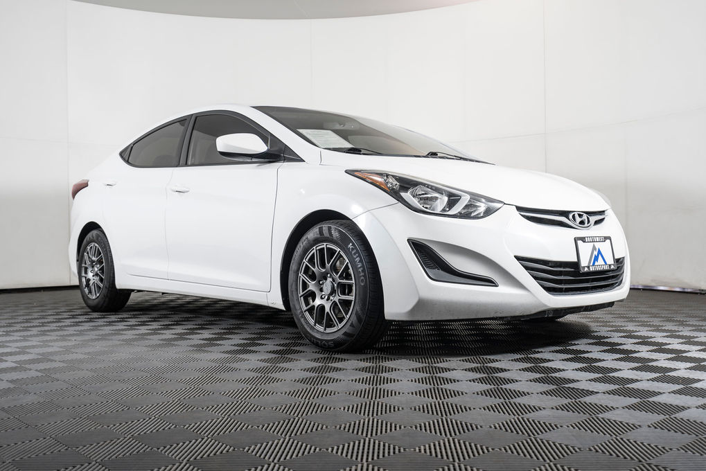 Used 2016 Hyundai Elantra SE FWD Sedan For Sale - Northwest Motorsport